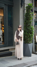 Tesettür 3'lü Takım, Hırkalı,Geniş Paça Pantalon ,Taş Bluz Abaya Takım