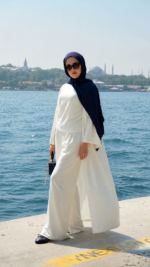 Tesettür 3'lü Takım, Hırkalı,Geniş Paça Pantalon ,Beyaz Bluz Abaya Takım - Görsel 4