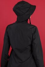 Siyah Tesettür Mayo Şapkası – Düz Paraşüt Uyumlu Bone - Görsel 2