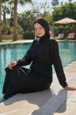 Beli Kordon Detaylı Siyah Tam Kapalı Tesettür Mayo Hakim Yaka 3’lü Su İtici Kumaş