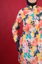 Sulu Boya Desenli Tam Kapalı Tesettür Mayo Bordo Beli Ayarlanabilir 3’lü Su İtici Kumaş - Görsel 6